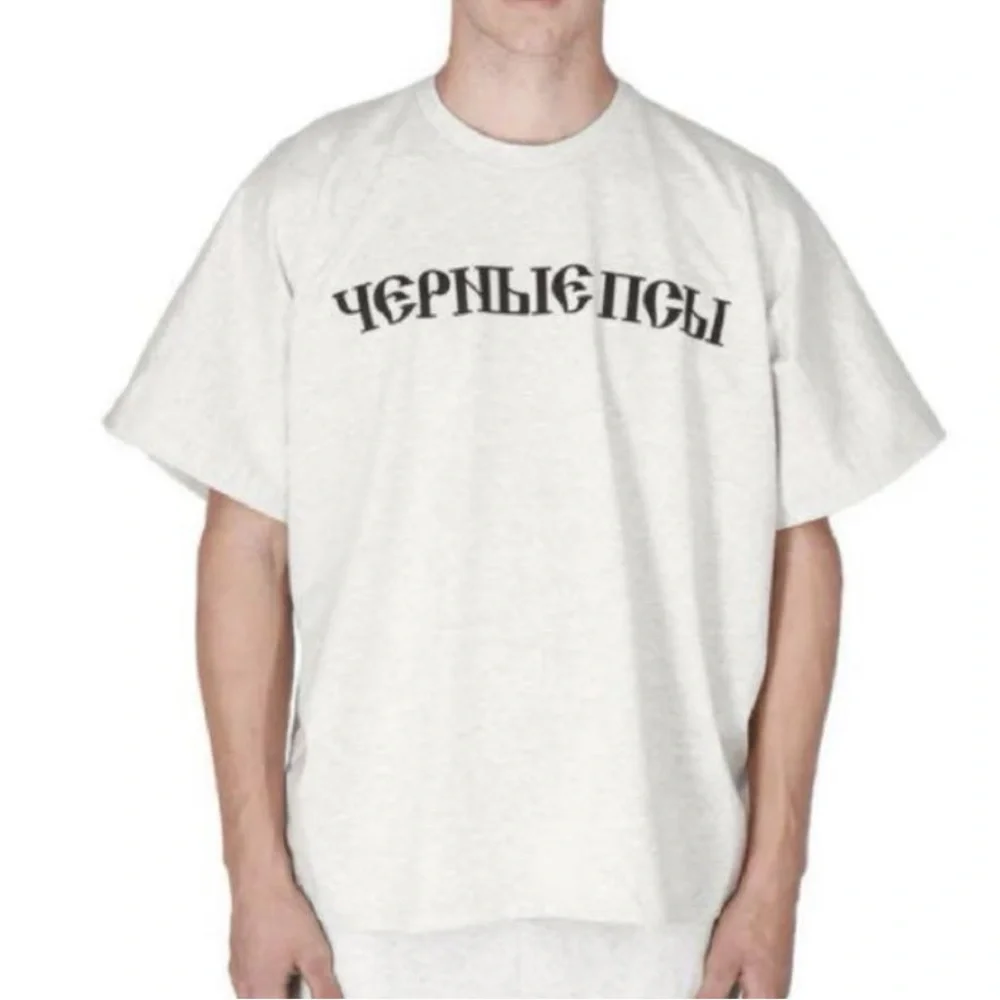 YZY Gosha Black Dogs T-Shirt in Heather Grey - Picture 1 of 5